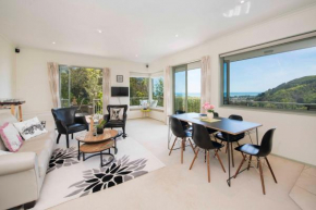 Hilltop Getaway, Nelson